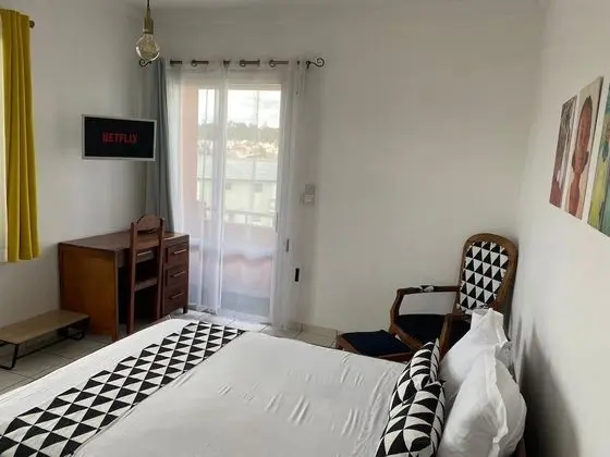 Superior Tek Büyük Yataklı Oda, Şehir Manzaralı (VINA)