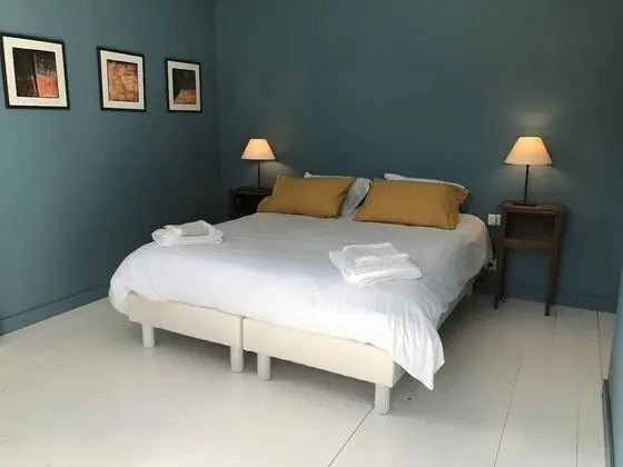 Tek Büyük Yataklı Oda (Bleue)