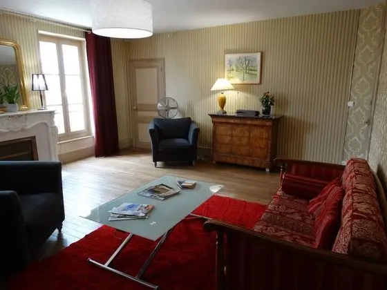 Süit (Mademoiselle Rolande)