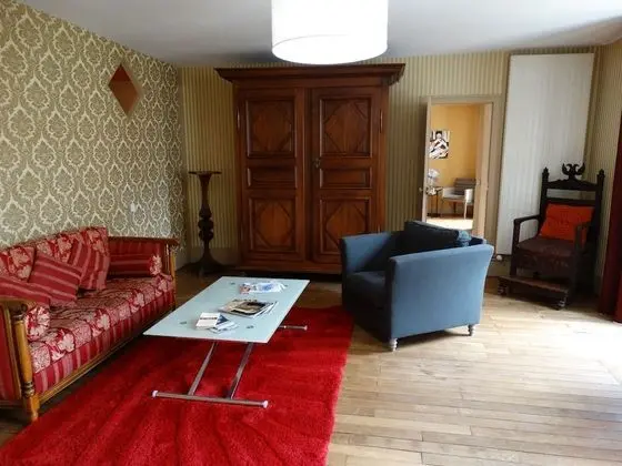 Süit (Mademoiselle Rolande)