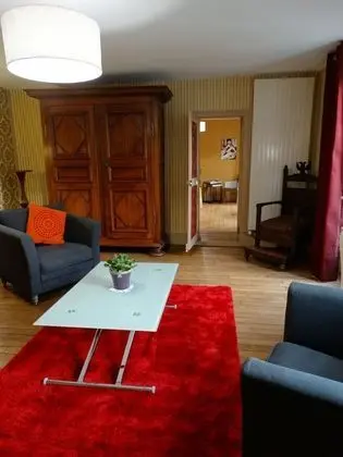 Süit (Mademoiselle Rolande)