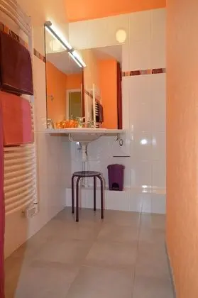 Family Süit (La Longère )