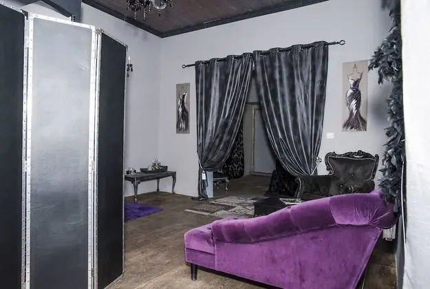 Tek Büyük Yataklı Oda (Boudoir)