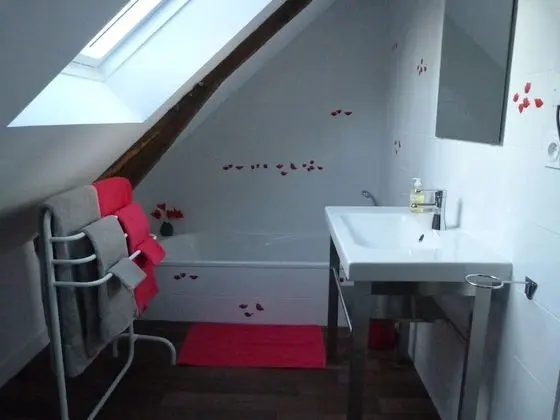 Family Tek Büyük Yataklı Oda, 2 Yatak Odası, Sigara İçilmez, Bahçe Manzaralı