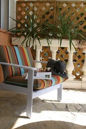 Comfort Oda, Teras, Havuz Manzaralı (Fragonard)