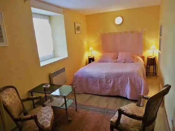 Classic Tek Büyük Yataklı Oda (Capuccine)