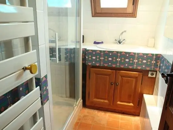 Luxury Tek Büyük Yataklı Oda, Banyolu/Duşlu, Bahçe Manzaralı