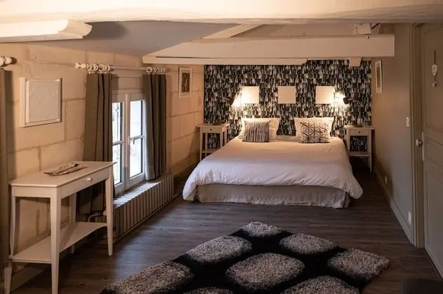 Junior Süit (Nous dormirons ensemble)