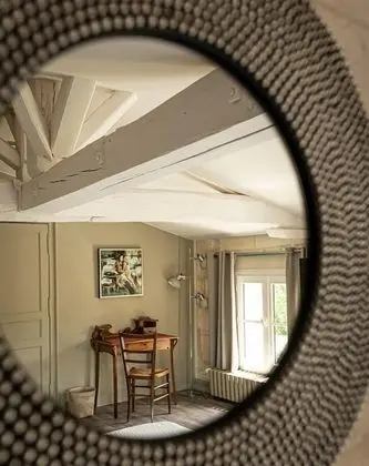 Tek Büyük Yataklı Oda (Ballade à la Lune)