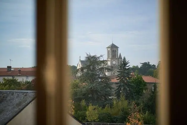 Tek Büyük Yataklı Oda, Balkon (Nacre)