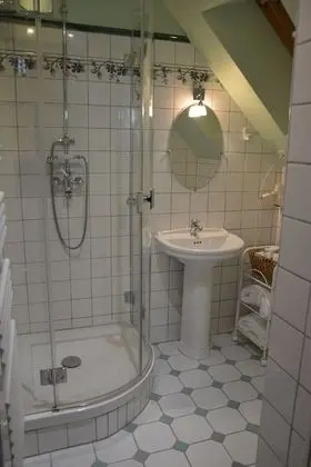 Tek Büyük Yataklı Oda (La Romantique)