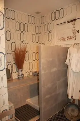 Family Oda, Sigara İçilmez