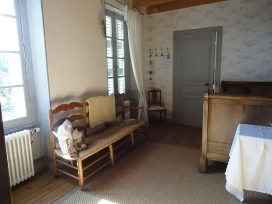 Comfort Üç Kişilik Oda, 1 Yatak Odası, Buzdolabı ve Mikrodalga, Bahçe Manzaralı (Claudine)