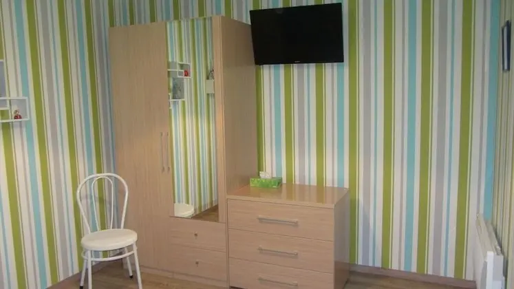 Tek Büyük Yataklı Oda (Turquoise)