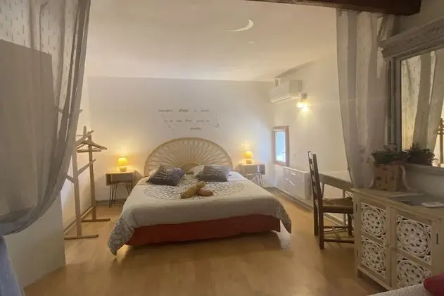 Tek Büyük Yataklı Oda (Nuit étoilée)