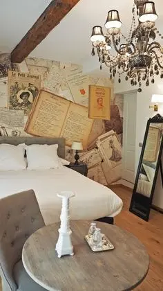 Luxury Tek Büyük Yataklı Oda