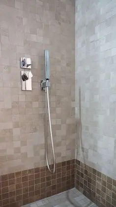 Luxury Tek Büyük Yataklı Oda