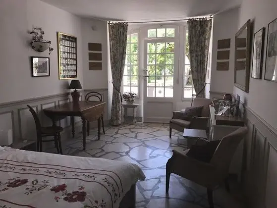 Tek Büyük Yataklı Oda, 1 Çift Kişilik Yatak, Sigara İçilmez