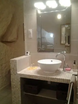 Tek Büyük Yataklı Oda, 1 Çift Kişilik Yatak, Sigara İçilmez