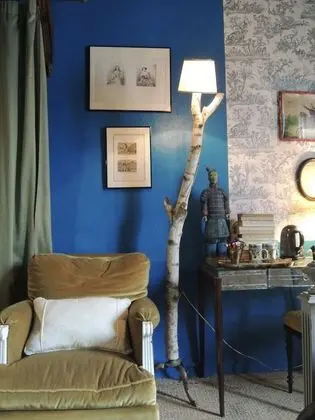 Tek Büyük Yataklı Oda (Bleu Persan)