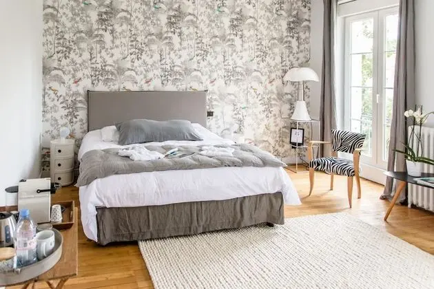 Deluxe Tek Büyük Yataklı Oda (Gae Aulenti)