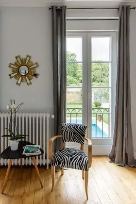 Deluxe Tek Büyük Yataklı Oda (Gae Aulenti)