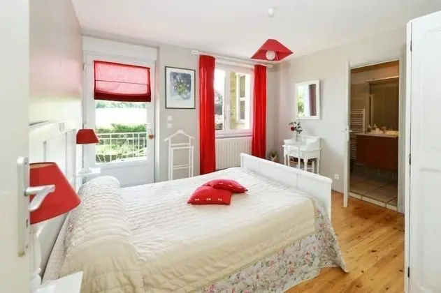 Tek Büyük Yataklı Oda (Camélia)