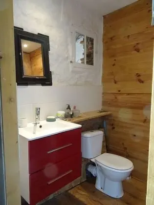 Ortak Ranzalı Oda, Karma Ranzalı Oda, Kanal Manzaralı (5 Lits)