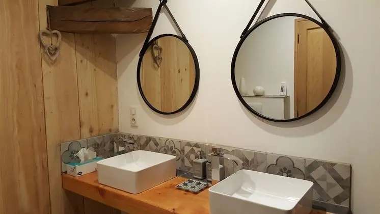 Tek Büyük Yataklı Oda, Balkon