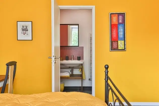 Tek Büyük Yataklı Oda (Jaune)