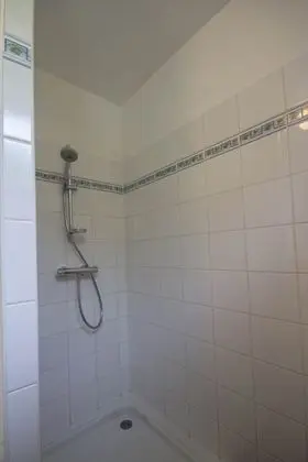 Dört Kişilik Oda, Banyolu/Duşlu, Bahçe Manzaralı (HEOL)