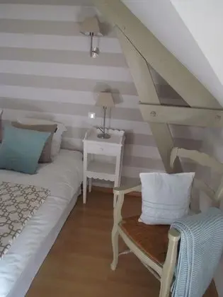 Superior Tek Büyük Yataklı Oda, Banyolu/Duşlu, Bahçe Manzaralı (ARMOR)