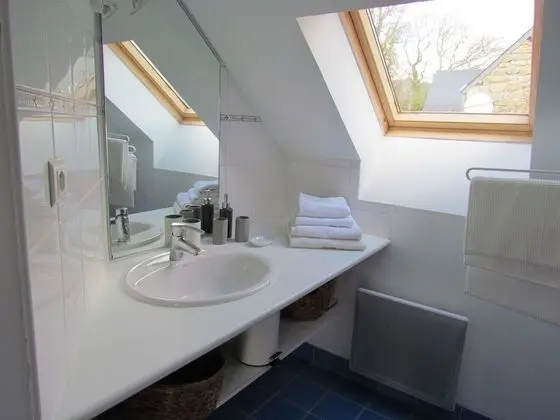 Superior Tek Büyük Yataklı Oda, Banyolu/Duşlu, Bahçe Manzaralı (ARMOR)