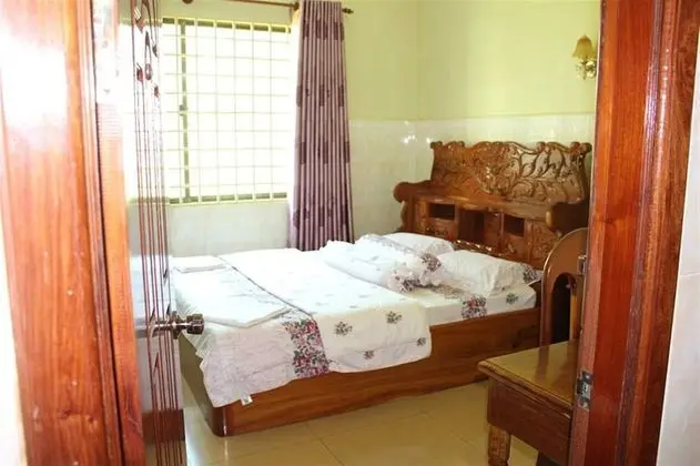 City Tek Büyük Yataklı Oda (with AC)