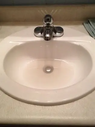 City Tek Büyük Yataklı Oda (with AC)