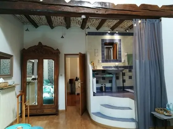 Comfort Üç Kişilik Oda, Bahçe Manzaralı