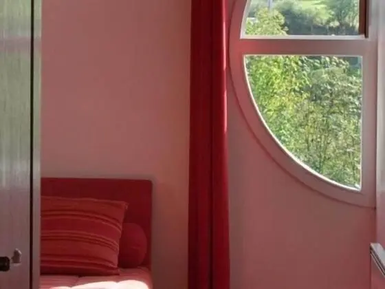 Tek Büyük Yataklı Oda, Banyolu/Duşlu (Moderne)