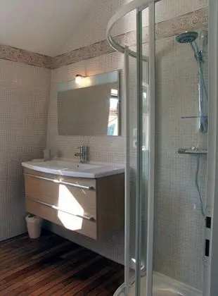 Tek Büyük Yataklı Oda, Banyolu/Duşlu (Romantique)