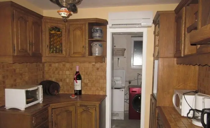 Traditional Tek Büyük Yataklı Oda