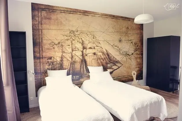 Tek Büyük Yataklı Oda, 2 Yatak Odası, Bağlantılı Odalar, Bahçe Manzaralı