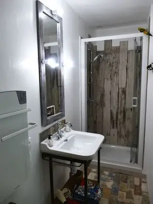 Tek Büyük Yataklı Oda (Voyages)