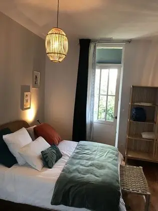Deluxe Süit, Özel Banyo, Bahçe Manzaralı (Bleu Klein)