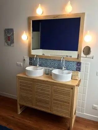 Deluxe Süit, Özel Banyo, Bahçe Manzaralı (Bleu Klein)