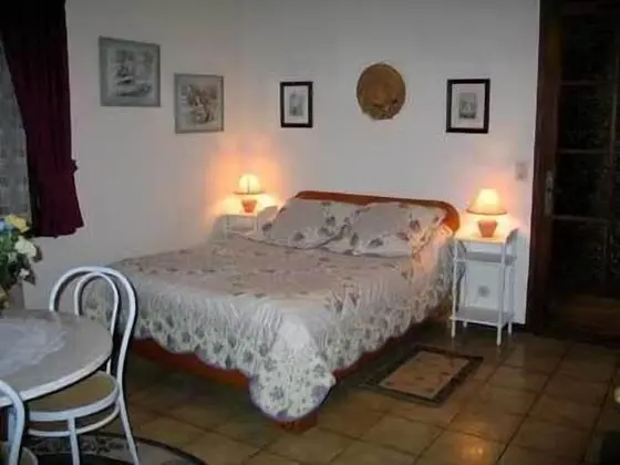 Tek Büyük Yataklı Oda