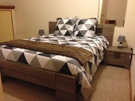 Tek Büyük Yataklı Oda (2)