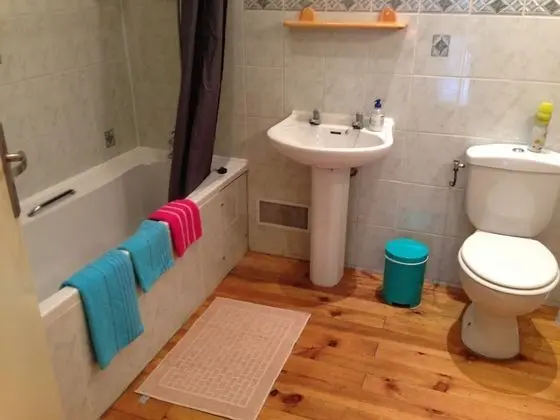 Tek Büyük Yataklı Oda (2)