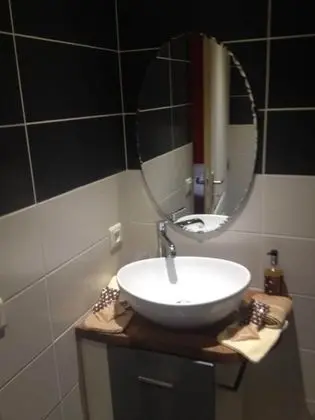 Tek Büyük Yataklı Oda (Paturage)