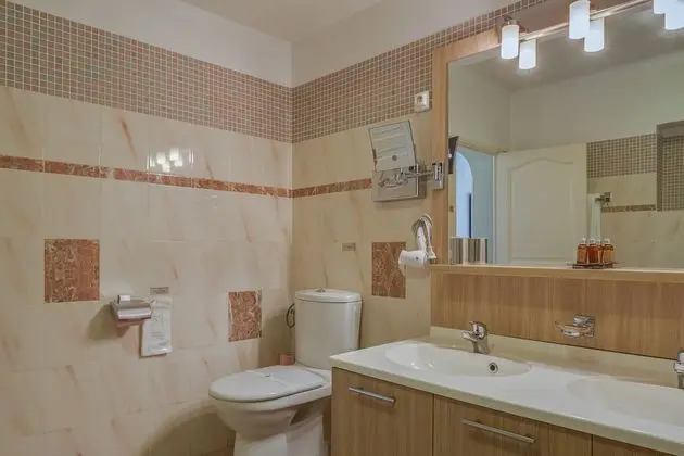 Tek Büyük Yataklı Oda (Ivoire)