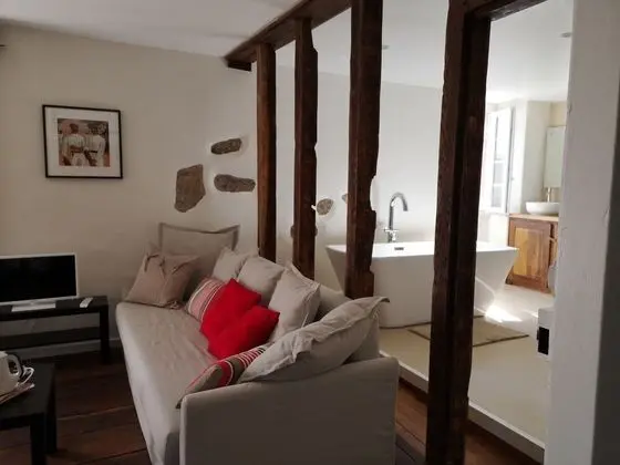 Tek Büyük Yataklı Oda, Dağ Manzaralı (Louhosso)