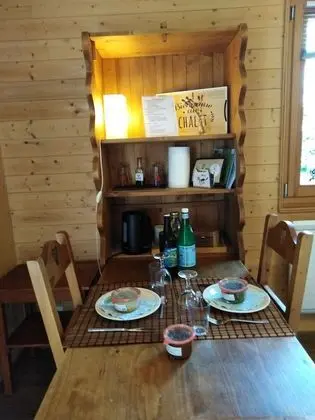 Dağ Evi, Birden Çok Yatak, Sigara İçilmez